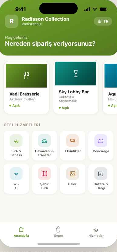 QRMenu misafir ana ekranı: telefonda restoranlar ve otel hizmetleri